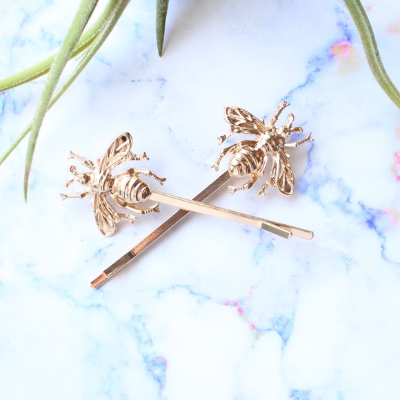 Sweet Bees Hair Pins - Picture 3 of 4